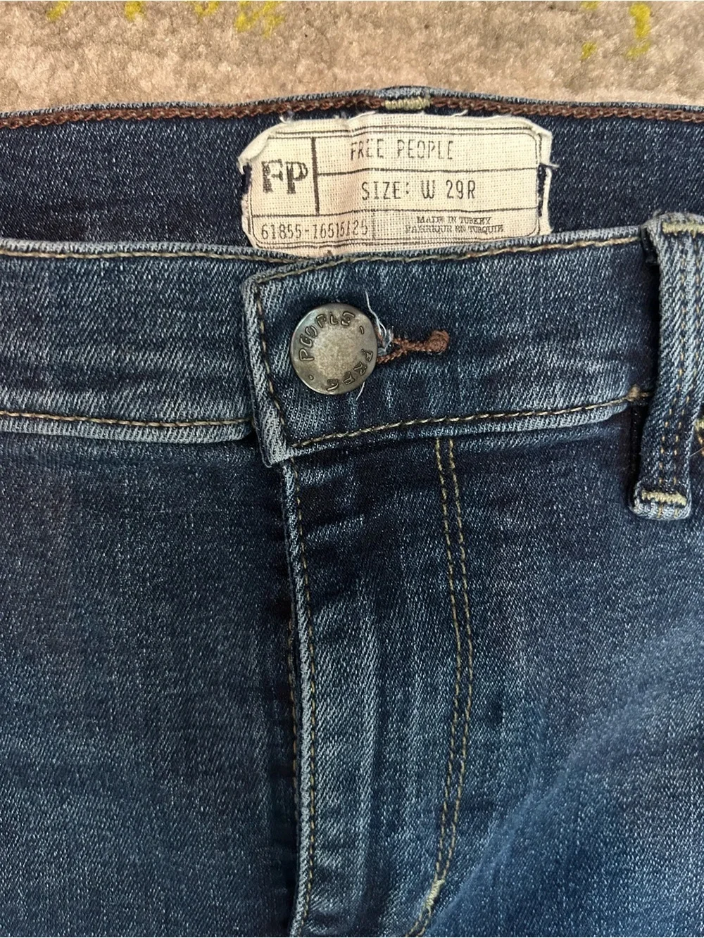 Free People High-Rise Women’s Dark Blue Skinny Jeans Size 29R